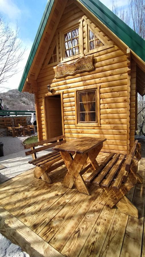 Brvnara Fairy Tale Vikendica Cetinje